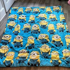 Twin reversible Minions Comforter